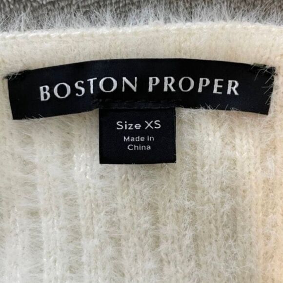 Boston Proper Plush Ribbed Knit Sweater Vest Cream Ivory Sleeveless V-Neck XS - Picture 5 of 8